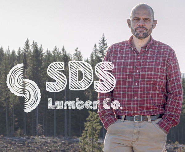 Aric Lemmon of SDS Sumber looking into camera.