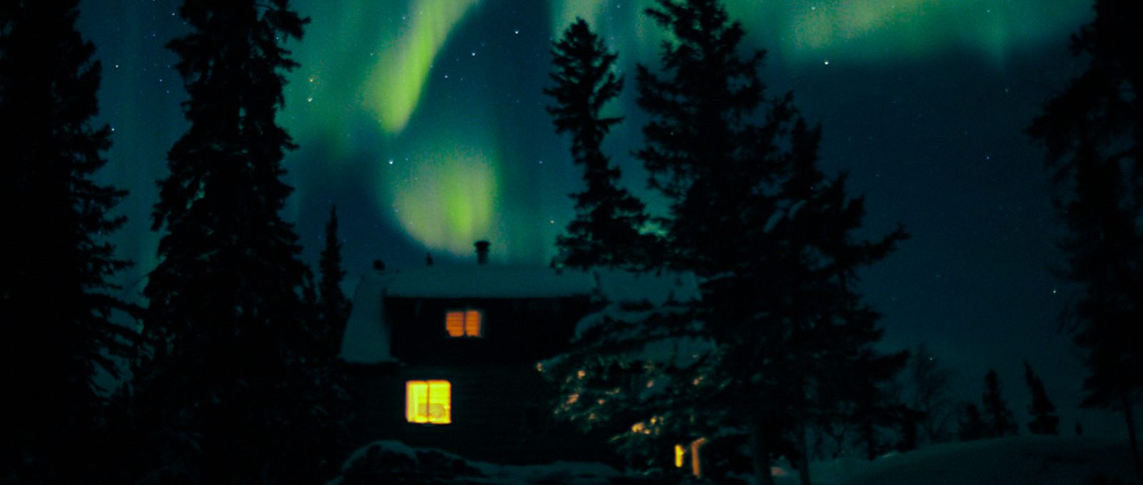Image from Arctic retreat of the aurora borealis